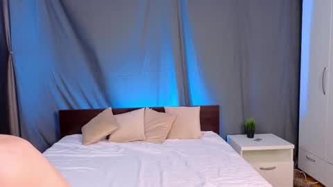 Snapshot of star_madison chatting on 11/05/25, 07:25 Madison online show from 11/05/25, 07:25