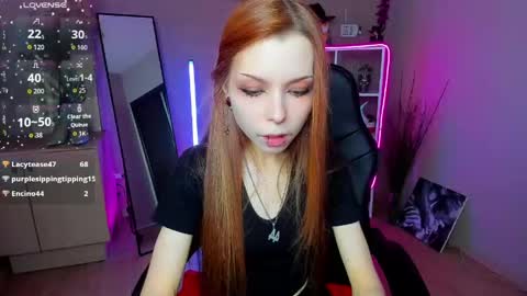 Snapshot of star_tarra chatting on 05/15/26, 02:18 Tarra online show from 05/15/26, 02:18