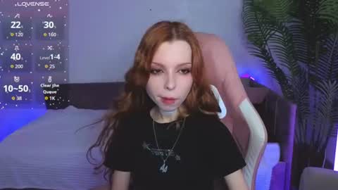 Snapshot of star_tarra chatting on 06/11/26, 02:11 Tarra online show from 06/11/26, 02:11
