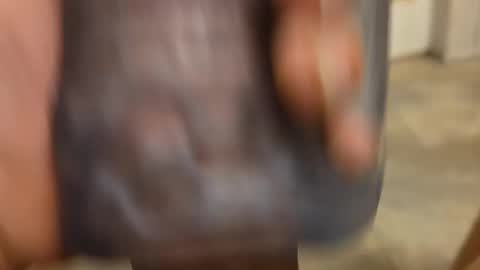 Snapshot of stareyes0249 chatting on 10/24/25, 01:46 stareyes0249 online show from 10/24/25, 01:46