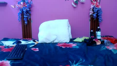 Snapshot of starfishanal21 chatting on 06/11/26, 08:07 alejandra online show from 06/11/26, 08:07