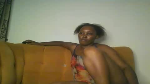 Snapshot of stargirl880271 chatting on 10/19/25, 03:23 isha online show from 10/19/25, 03:23