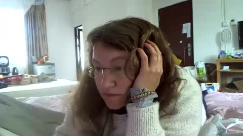 Snapshot of starlagurl chatting on 02/25/25, 01:41 starlagurl online show from 02/25/25, 01:41