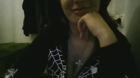 starlesseyes online show from 01/06/25, 04:02