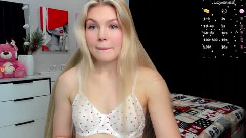 Caroline online show from 01/06/25, 06:25