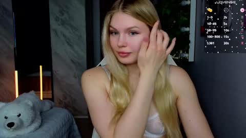 Caroline online show from 05/29/26, 03:48