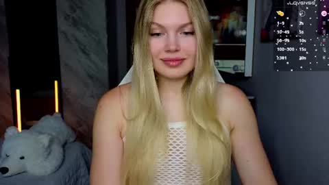 Caroline online show from 07/17/26, 03:35