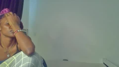 Snapshot of starlight_c chatting on 11/02/25, 04:59 starlight_c online show from 11/02/25, 04:59