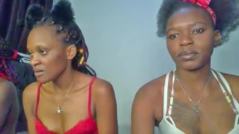 Snapshot of starlight_c chatting on 11/02/25, 05:15 starlight_c online show from 11/02/25, 05:15