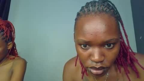 Snapshot of starlight_c chatting on 11/27/25, 09:50 starlight_c online show from 11/27/25, 09:50