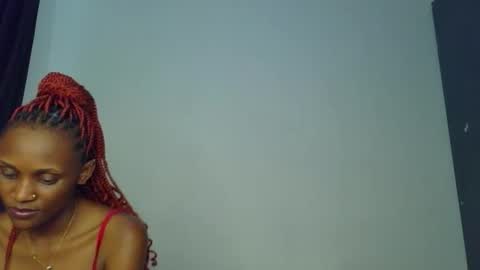 Snapshot of starlight_c chatting on 11/28/25, 09:56 starlight_c online show from 11/28/25, 09:56