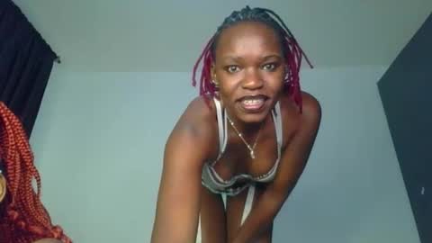 Snapshot of starlight_c chatting on 11/29/25, 09:07 starlight_c online show from 11/29/25, 09:07