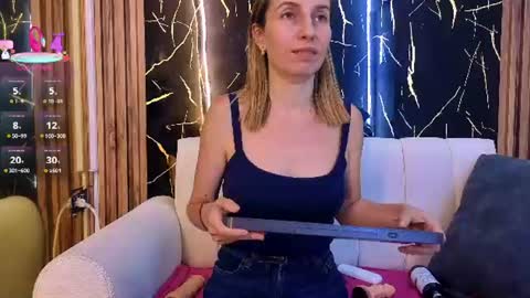 starlight_mature11_aws online show from 07/23/26, 01:58