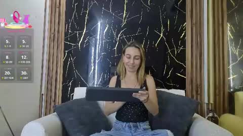 starlight_mature23_aws online show from 07/27/26, 08:27
