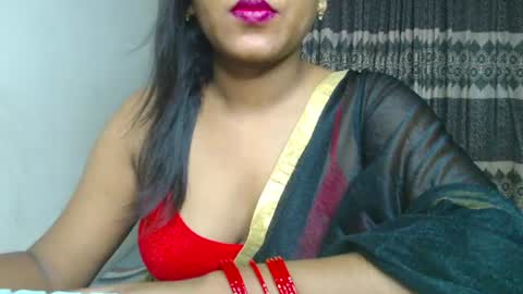 StarryWhispers online show from 06/30/26, 03:57