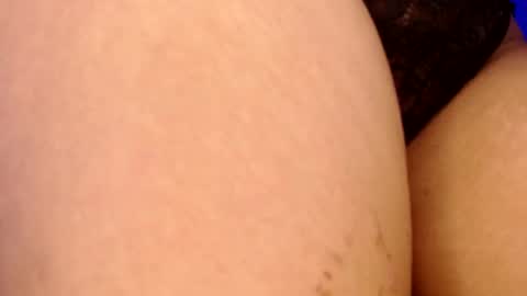      online show from 11/14/25, 02:38