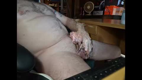 Snapshot of starwatcher14 chatting on 11/18/25, 06:01 starwatcher14 online show from 11/18/25, 06:01