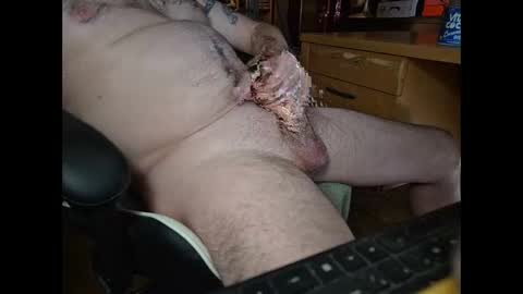 Snapshot of starwatcher14 chatting on 12/18/25, 06:03 starwatcher14 online show from 12/18/25, 06:03