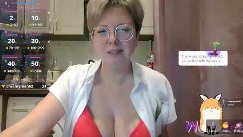 Snapshot of stasya_07 chatting on 01/12/25, 08:36 Stasya online show from 01/12/25, 08:36