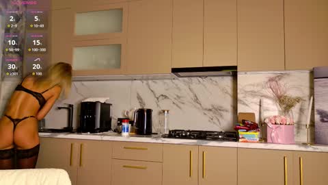 Snapshot of stasyq555 chatting on 11/22/25, 06:40 StasyQ555 online show from 11/22/25, 06:40