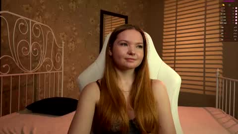 Snapshot of stayin_alive_ chatting on 11/25/25, 03:50 Angela - our tg channel online show from 11/25/25, 03:50