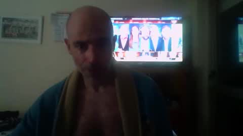 Snapshot of stb401 chatting on 11/05/25, 09:48 stb401 online show from 11/05/25, 09:48