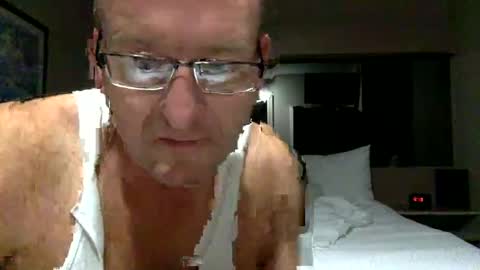 Snapshot of steakman007 chatting on 10/03/25, 11:18 Steakman online show from 10/03/25, 11:18