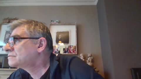stepdom online show from 02/11/25, 02:35
