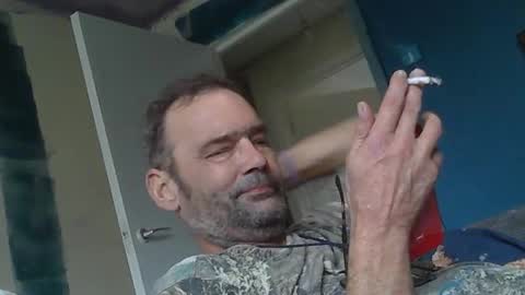 Snapshot of steelringshaft chatting on 09/18/25, 11:45 Mikee online show from 09/18/25, 11:45