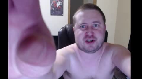 Snapshot of steelsings chatting on 12/31/24, 04:06 SteelSings online show from 12/31/24, 04:06