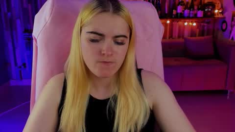 stef_nicks online show from 09/10/25, 09:09