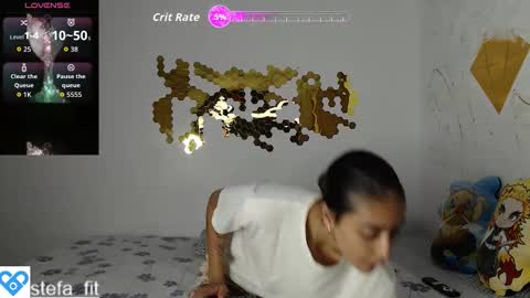 Snapshot of stefa_fit chatting on 12/14/25, 11:48 Karla online show from 12/14/25, 11:48