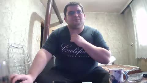 Snapshot of stefan90pt chatting on 01/08/26, 01:13 Stefan online show from 01/08/26, 01:13