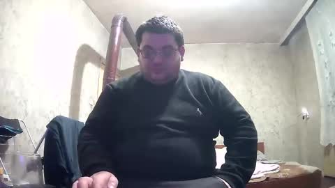 Snapshot of stefan90pt chatting on 02/01/26, 07:23 Stefan online show from 02/01/26, 07:23