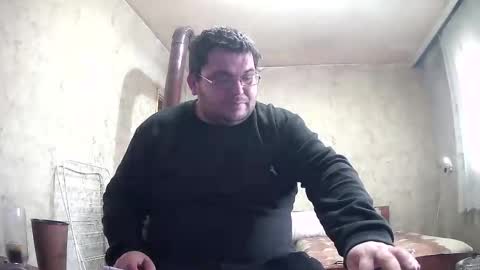 Snapshot of stefan90pt chatting on 02/05/26, 11:15 Stefan online show from 02/05/26, 11:15