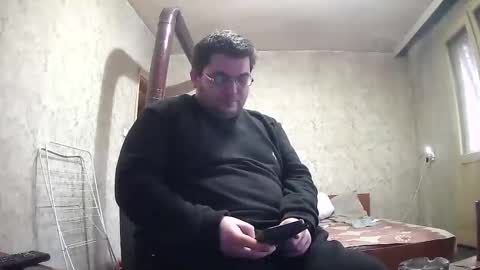 Snapshot of stefan90pt chatting on 02/06/26, 02:09 Stefan online show from 02/06/26, 02:09