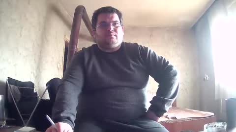Snapshot of stefan90pt chatting on 02/08/26, 11:02 Stefan online show from 02/08/26, 11:02