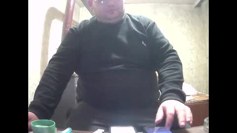 Snapshot of stefan90pt chatting on 03/07/26, 06:49 Stefan online show from 03/07/26, 06:49
