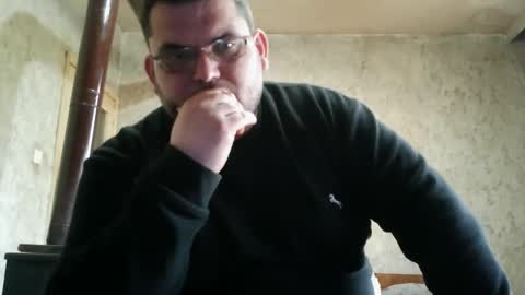Snapshot of stefan90pt chatting on 04/12/26, 09:36 Stefan online show from 04/12/26, 09:36