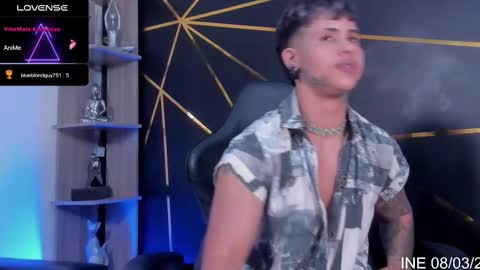 Snapshot of stefan_wonder_ chatting on 03/08/25, 08:57 Wonder online show from 03/08/25, 08:57