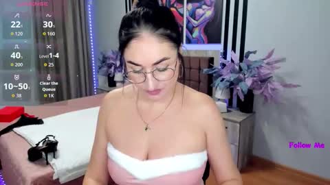 Snapshot of stefanawinter chatting on 04/12/26, 11:26 StefanaWinter online show from 04/12/26, 11:26