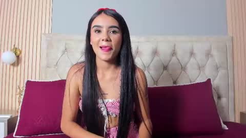 Snapshot of stefani_condya chatting on 06/12/26, 04:33 Stefani online show from 06/12/26, 04:33