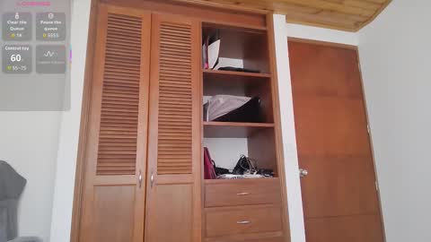 Stafania 3 online show from 09/28/25, 02:44