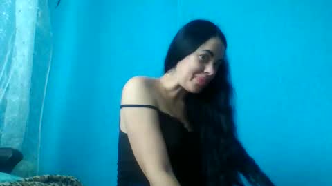 Snapshot of stefaniyax chatting on 10/12/25, 10:14 stefaniyax online show from 10/12/25, 10:14