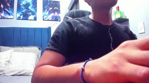 Snapshot of stefann_salvatore chatting on 10/28/25, 02:04 Stefann Salvatore online show from 10/28/25, 02:04