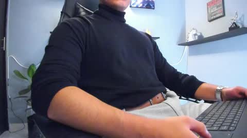 Snapshot of stefann_salvatore chatting on 03/26/26, 01:44 Stefann Salvatore online show from 03/26/26, 01:44