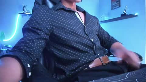Snapshot of stefann_salvatore chatting on 04/21/26, 01:42 Stefann Salvatore online show from 04/21/26, 01:42
