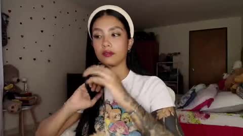 Snapshot of stefanny_pllus chatting on 02/11/26, 08:14 Im MiaIts my first day here online show from 02/11/26, 08:14