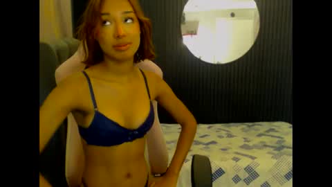Snapshot of stefanny_vv chatting on 06/03/26, 09:42 STEFANNY online show from 06/03/26, 09:42