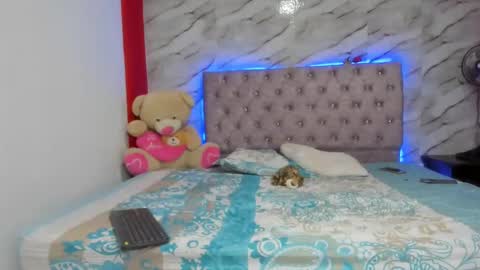 Snapshot of stefany_andruw chatting on 10/18/25, 08:31 stefany_andruw online show from 10/18/25, 08:31